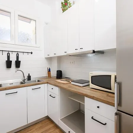 Nina's Family House Apartment
